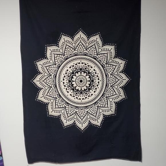 NEW Mandala Poster Tapestry Black and White - Picture 5 of 6